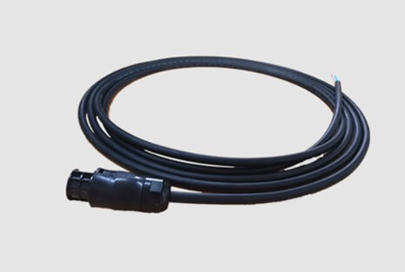 Anschluss-Kabel mit Betterikupplung und Wieland-Stecker