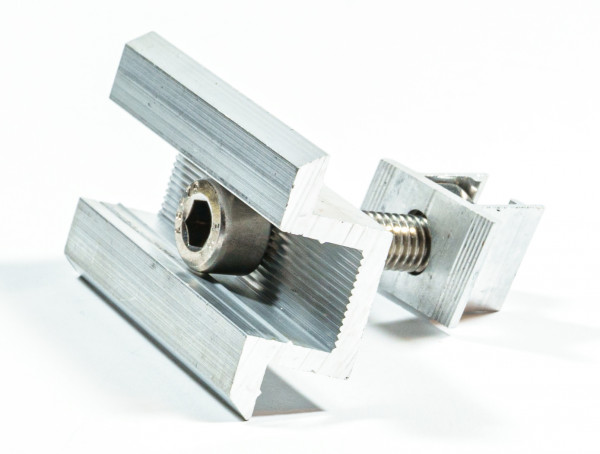 Modul Mittelklemme silber 32-35mm-Module